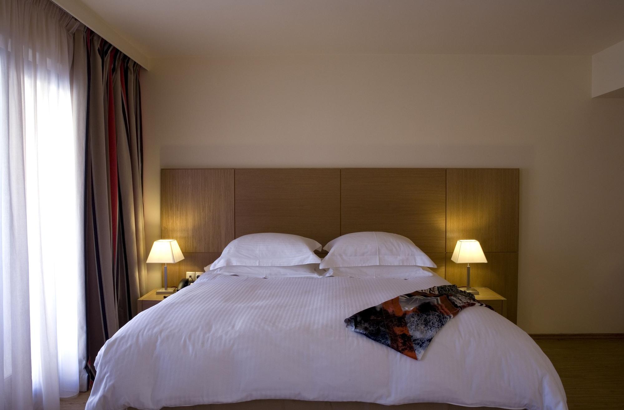 Valis Resort Hotel Volos Eksteriør bilde A bedroom