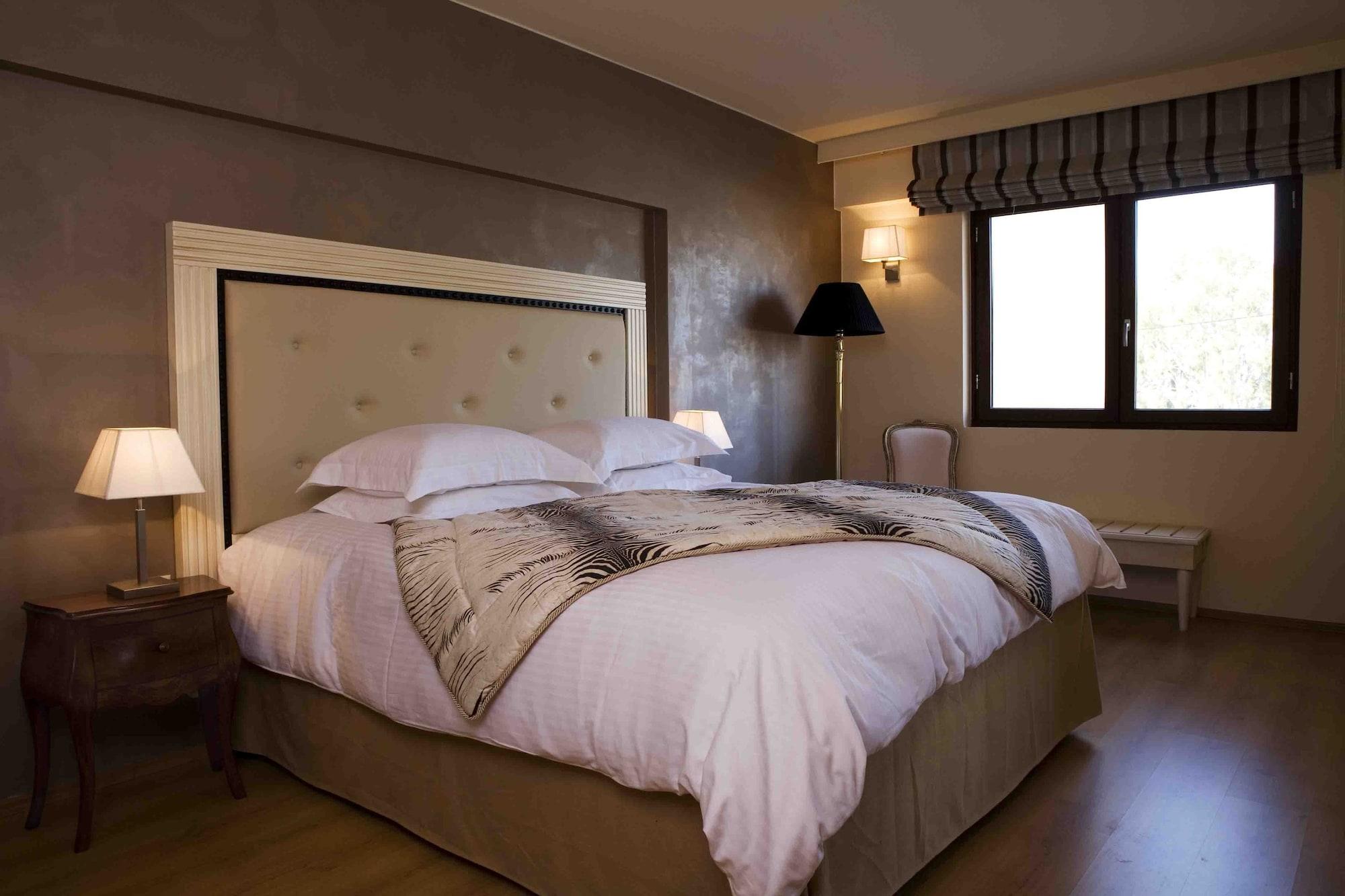 Valis Resort Hotel Volos Eksteriør bilde A bedroom at the hotel