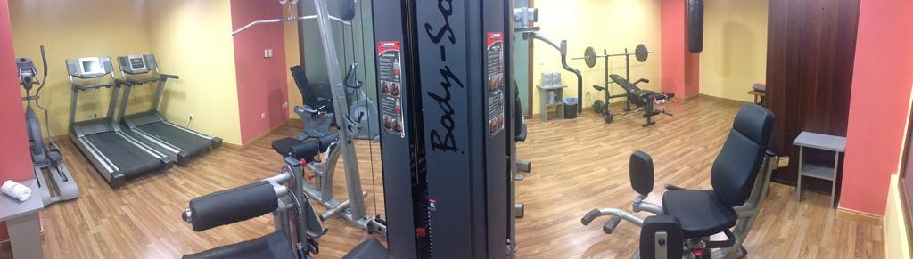 Valis Resort Hotel Volos Eksteriør bilde Body-Solid exercise machine