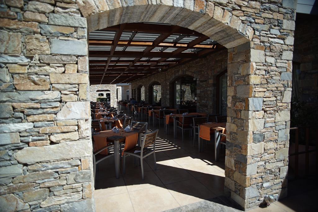 Valis Resort Hotel Volos Eksteriør bilde The interior of the restaurant